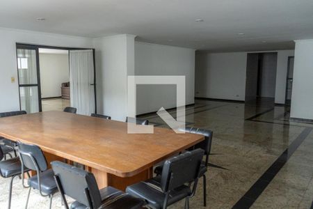 Apartamento à venda com 240m², 1 quarto e 1 vaga Apartamento à venda com 240m², 1 quarto e 1 vagaArea comum