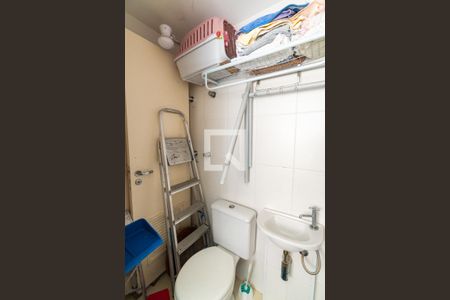 Apartamento para alugar com 128m², 3 quartos e 2 vagas Apartamento para alugar com 128m², 3 quartos e 2 vagasBanheiro de serviço