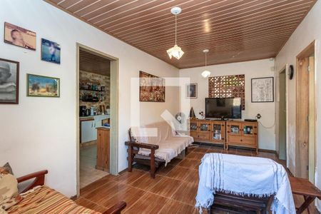 Casa à venda com 260m², 2 quartos e 2 vagas