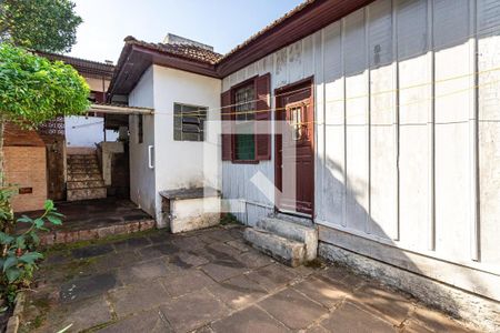 Casa à venda com 260m², 2 quartos e 2 vagas