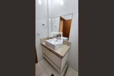 Apartamento para alugar com 93m², 2 quartos e 2 vagas Apartamento para alugar com 93m², 2 quartos e 2 vagasDetalhe do Banheiro da Suite