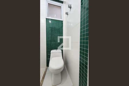 Apartamento para alugar com 93m², 2 quartos e 2 vagas Apartamento para alugar com 93m², 2 quartos e 2 vagasBanheiro da Suíte 1