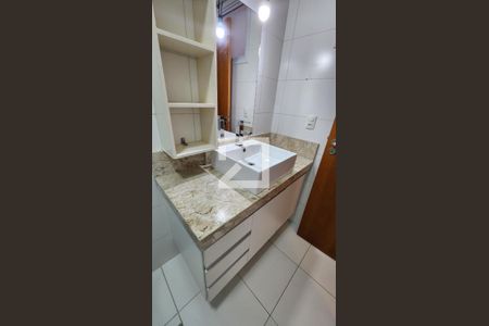Apartamento para alugar com 93m², 2 quartos e 2 vagas Apartamento para alugar com 93m², 2 quartos e 2 vagasBanheiro da Suíte 2