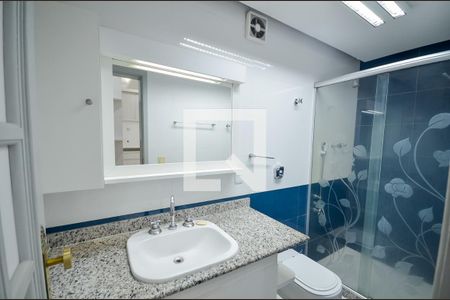 Apartamento à venda com 263m², 3 quartos e 2 vagasBanheiro da Suíte