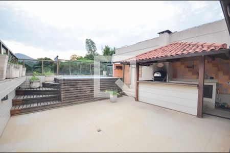 Apartamento à venda com 263m², 3 quartos e 2 vagasTerraço