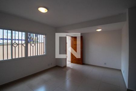 Casa de condomínio para alugar com 78m², 2 quartos e 1 vagaSala