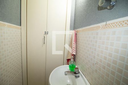 Casa à venda com 124m², 3 quartos e 2 vagasLavabo