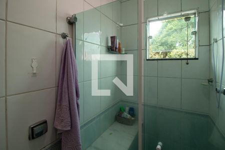 Casa à venda com 124m², 3 quartos e 2 vagasBanheiro da Suíte 1