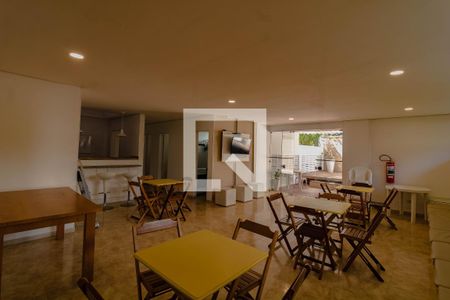 Apartamento para alugar com 56m², 2 quartos e 1 vagaÁrea comum