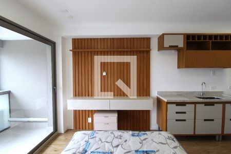 Sala/Quarto de kitnet/studio para alugar com 1 quarto, 29m² em Indianópolis, São Paulo