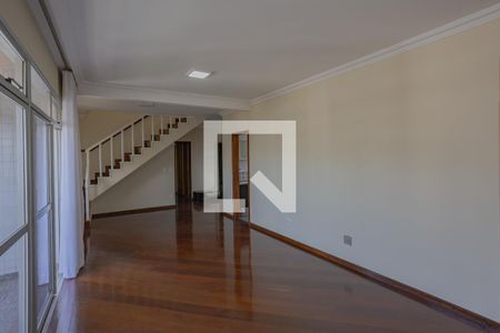 Sala de apartamento à venda com 3 quartos, 260m² em Funcionários, Belo Horizonte
