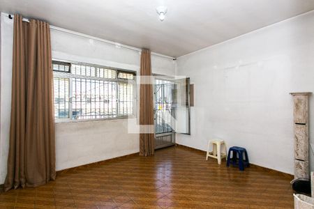 Sala de casa para alugar com 3 quartos, 305m² em Parque Maria Luiza, São Paulo
