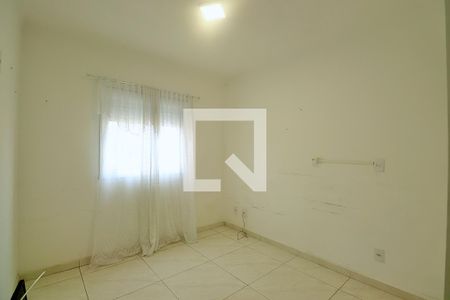 Suíte - Quarto 1 de apartamento para alugar com 2 quartos, 56m² em Vila Curuca, Santo André