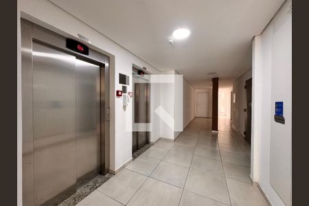 Apartamento para alugar com 56m², 2 quartos e 1 vagaHall social