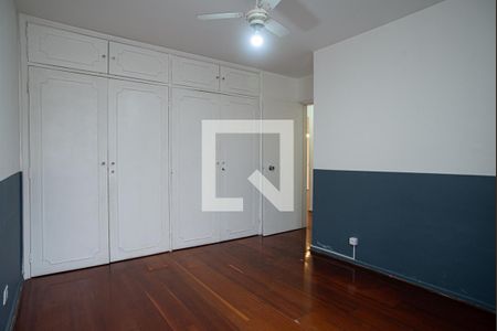 Apartamento à venda com 128m², 4 quartos e 1 vagaQuarto 2