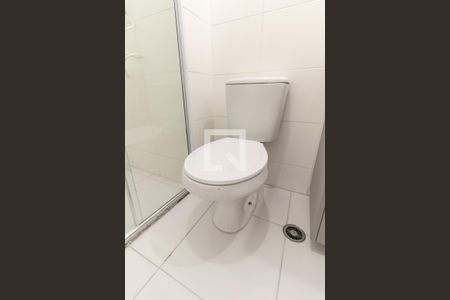 Studio para alugar com 25m², 1 quarto e sem vaga Studio para alugar com 25m², 1 quarto e sem vagaBanheiro