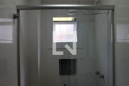 Banheiro de kitnet/studio para alugar com 1 quarto, 50m² em Cristo Rei, São Leopoldo