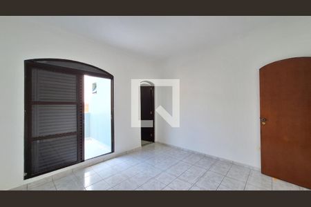 Quarto /suite 1 de casa para alugar com 2 quartos, 144m² em Guilhermina, Praia Grande