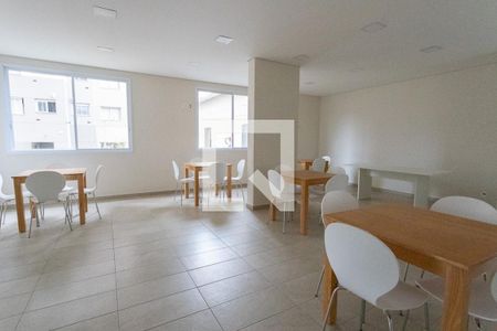 Apartamento à venda com 80m², 2 quartos e 1 vagaÁrea comum - Salão de festas