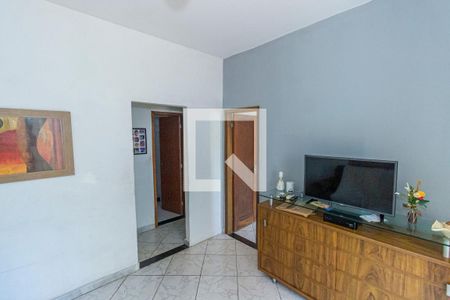 Sala 1 de casa à venda com 5 quartos, 140m² em Vista Alegre, Rio de Janeiro