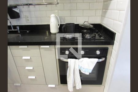 Cozinha - Armários de apartamento para alugar com 2 quartos, 57m² em Vila Andrade, São Paulo