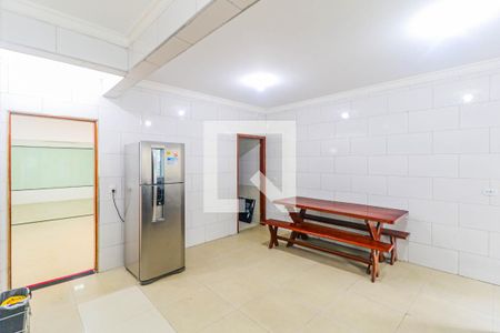 Casa para alugar com 371m², 16 quartos e 16 vagasCozinha