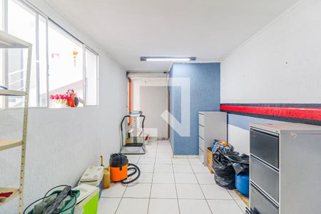 Casa para alugar com 371m², 16 quartos e 16 vagasEscritório