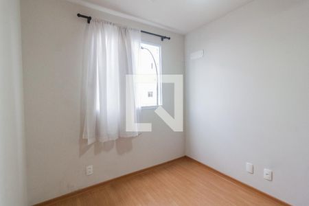 Quarto 1 de apartamento para alugar com 2 quartos, 48m² em Serraria, São José