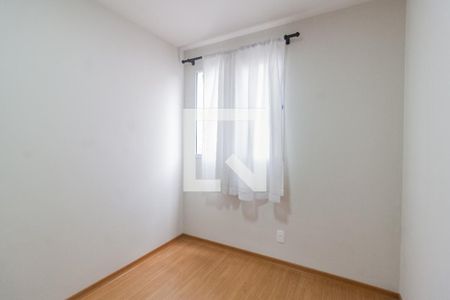 Quarto 2 de apartamento para alugar com 2 quartos, 48m² em Serraria, São José