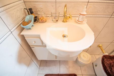 Casa à venda com 350m², 7 quartos e 4 vagas Casa à venda com 350m², 7 quartos e 4 vagasBanheiro da Suíte (Casa 2)