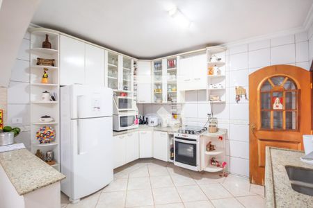 Casa à venda com 350m², 7 quartos e 4 vagas Casa à venda com 350m², 7 quartos e 4 vagasCozinha (Casa 1)
