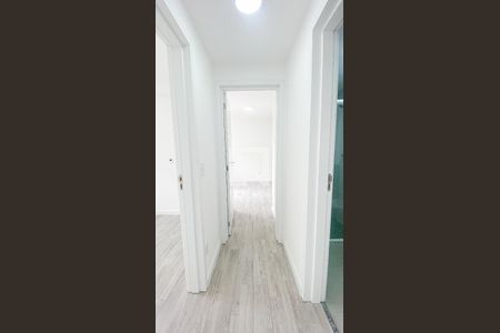 Corredor de apartamento para alugar com 2 quartos, 47m² em Centro, Santo André