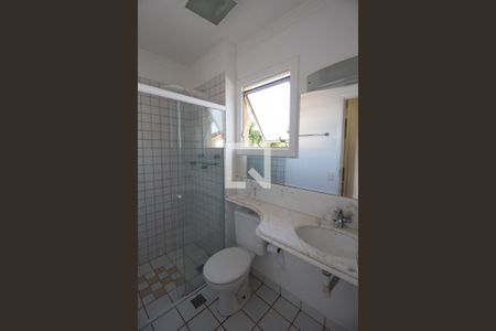 Casa de condomínio para alugar com 115m², 3 quartos e 2 vagasBanheiro da Suíte