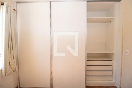 Casa de condomínio para alugar com 115m², 3 quartos e 2 vagasQuarto 2 - Armários