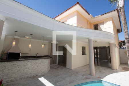 Casa de condomínio para alugar com 115m², 3 quartos e 2 vagasQuintal