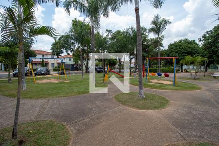 Casa de condomínio para alugar com 115m², 3 quartos e 2 vagasÁrea comum - Playground