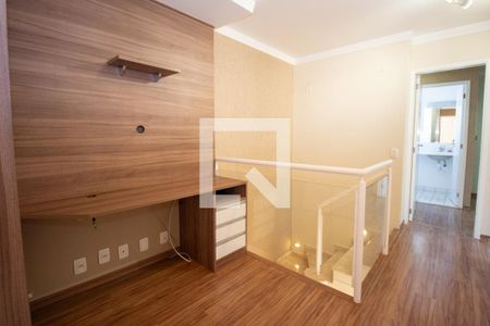 Casa de condomínio para alugar com 115m², 3 quartos e 2 vagasEscritório