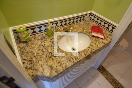 Apartamento à venda com 364m², 4 quartos e 3 vagasLavabo