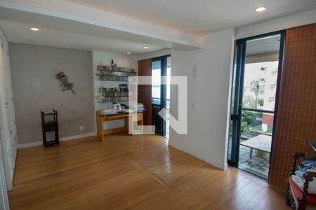 Apartamento à venda com 364m², 4 quartos e 3 vagasQuarto