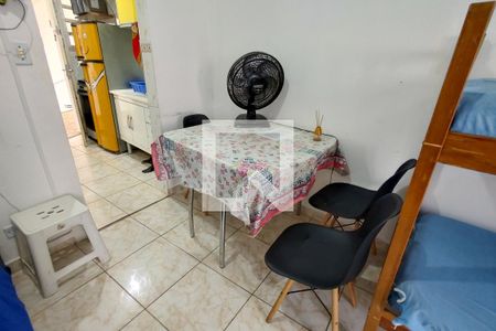 Studio para alugar com 33m², 1 quarto e 1 vaga Studio para alugar com 33m², 1 quarto e 1 vagaKitnet