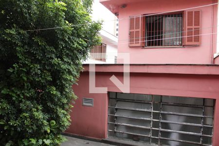 Casa à venda com 150m², 3 quartos e 2 vagasQuintal