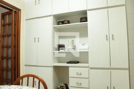 Casa à venda com 150m², 3 quartos e 2 vagasCopa