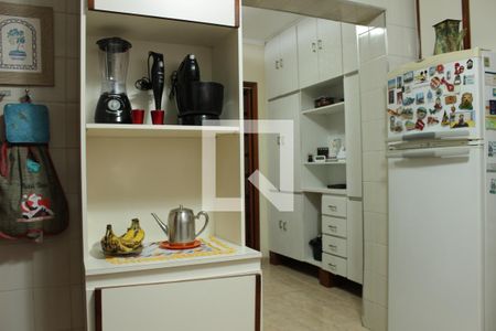 Casa à venda com 150m², 3 quartos e 2 vagasCozinha