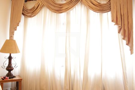 Casa à venda com 150m², 3 quartos e 2 vagasSala