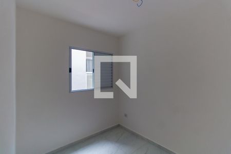 Quarto 2 de apartamento para alugar com 2 quartos, 47m² em Vila Ivone, São Paulo