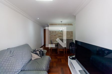Sala de apartamento à venda com 3 quartos, 75m² em Vila Ivone, São Paulo