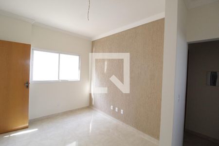 Sala de apartamento para alugar com 2 quartos, 50m² em Jardim Inconfidência, Uberlândia