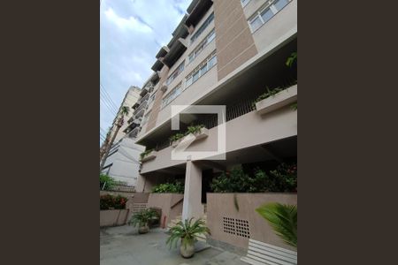 Apartamento à venda com 131m², 2 quartos e 1 vagaÁrea comum