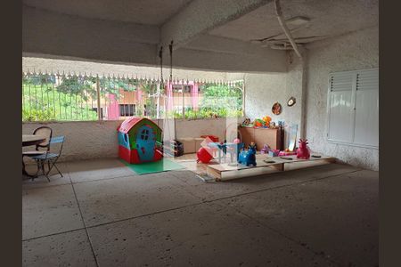 Apartamento à venda com 131m², 2 quartos e 1 vagaÁrea coAremum