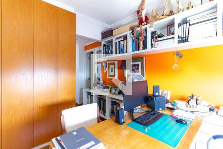 Apartamento à venda com 125m², 2 quartos e 3 vagasEscritório